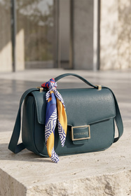 Vivisence OUTLET T0026 Cумочка на плече, зелений